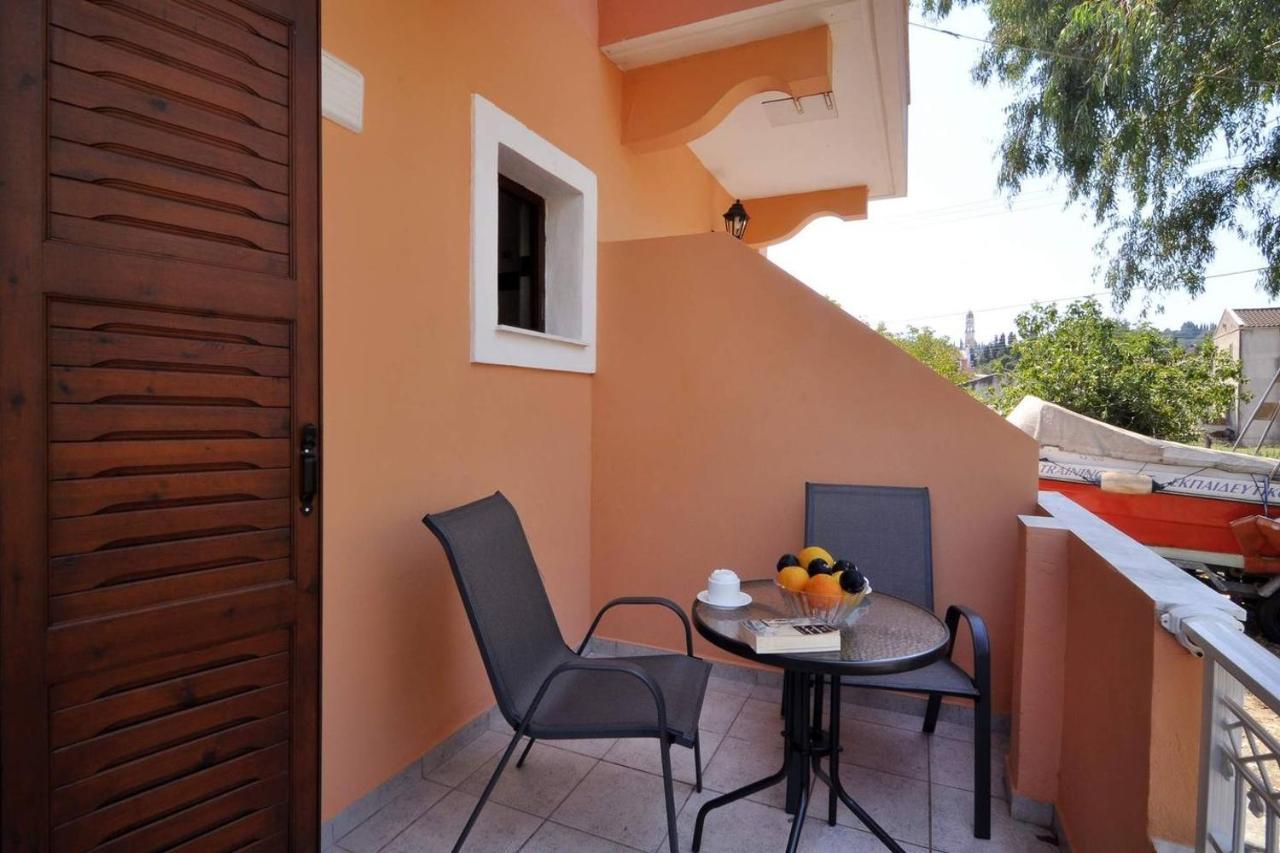 Kloudas Apartments Potamos  ภายนอก รูปภาพ